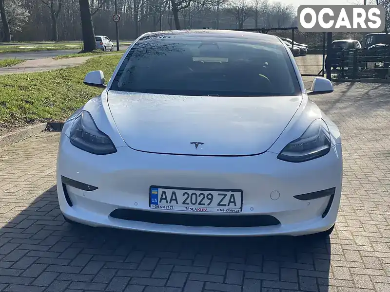 Седан Tesla Model 3 2017 null_content л. Автомат обл. Київська, Київ - Фото 1/21