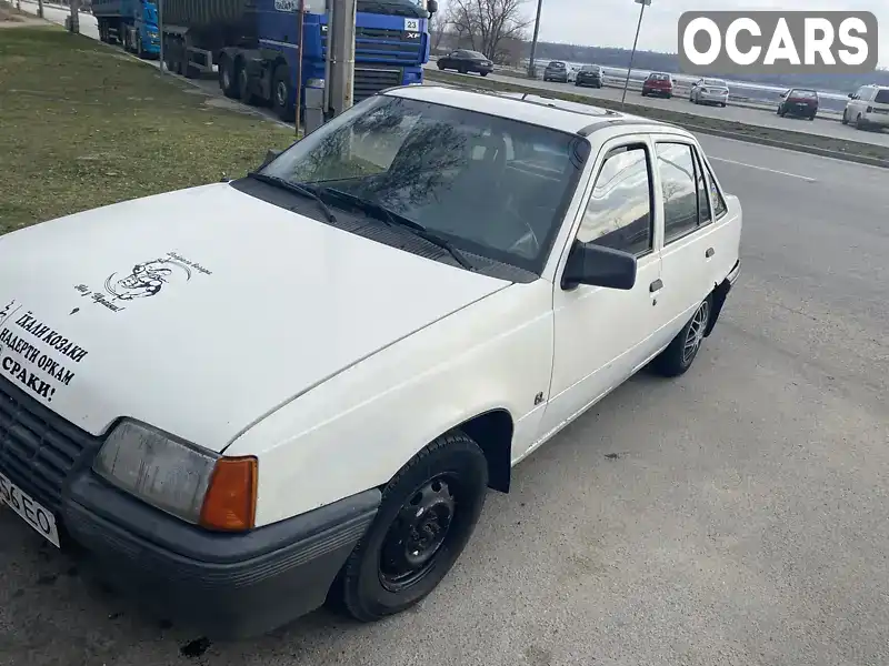 Седан Opel Kadett 1987 1.6 л. Ручна / Механіка обл. Запорізька, Запоріжжя - Фото 1/7