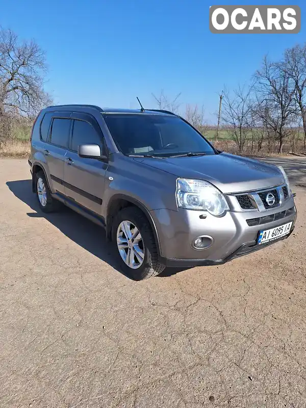 Позашляховик / Кросовер Nissan X-Trail 2013 2 л. Ручна / Механіка обл. Кіровоградська, Добровеличківка - Фото 1/12