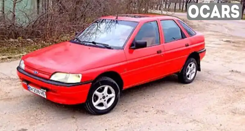 Седан Ford Escort 1991 1.4 л. обл. Дніпропетровська, Дніпро (Дніпропетровськ) - Фото 1/13