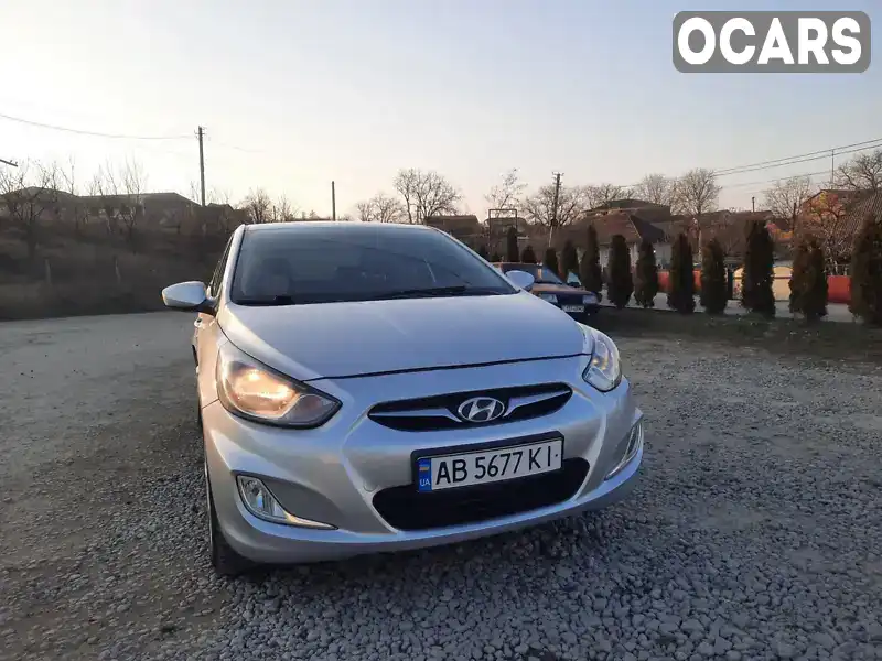 Седан Hyundai Accent 2011 1.59 л. обл. Черновицкая, Черновцы - Фото 1/21