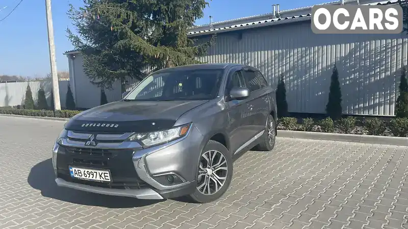 Позашляховик / Кросовер Mitsubishi Outlander 2016 2.4 л. Варіатор обл. Вінницька, Вінниця - Фото 1/13