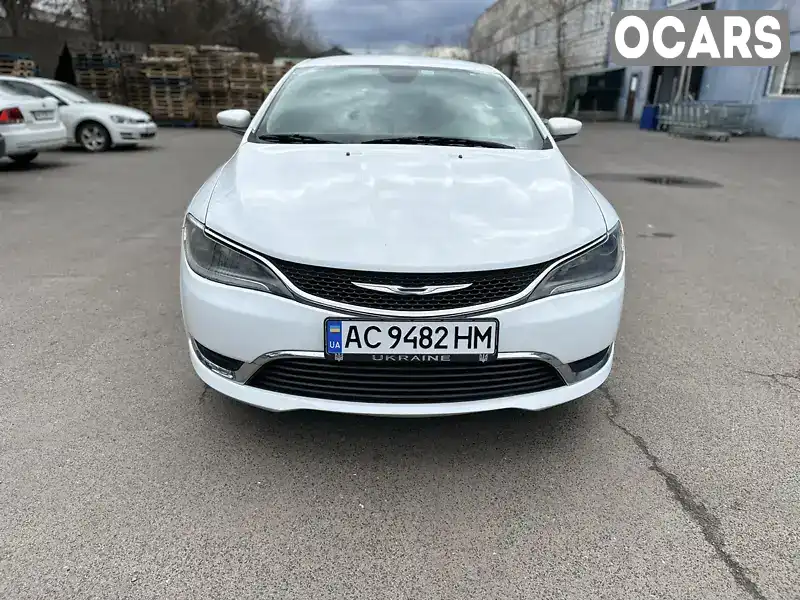 Седан Chrysler 200 2016 2.4 л. Автомат обл. Волынская, Луцк - Фото 1/12