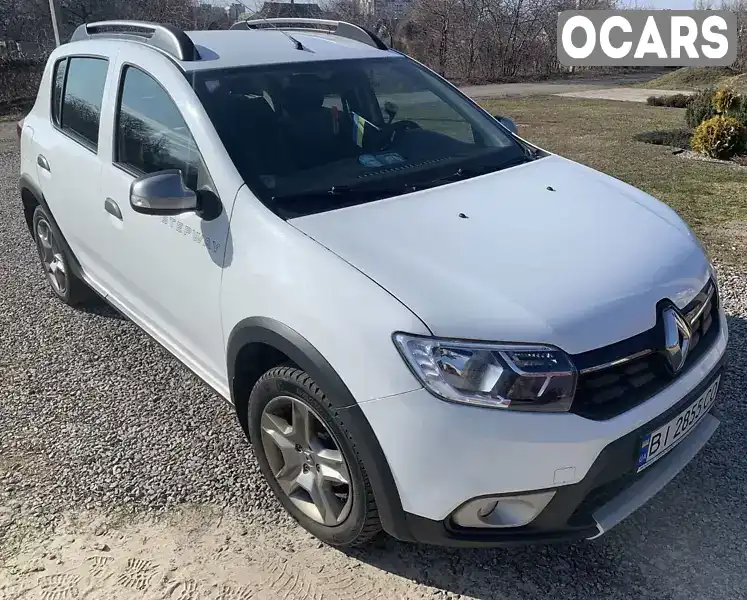 Хетчбек Renault Sandero 2018 1.46 л. Ручна / Механіка обл. Полтавська, Кременчук - Фото 1/13