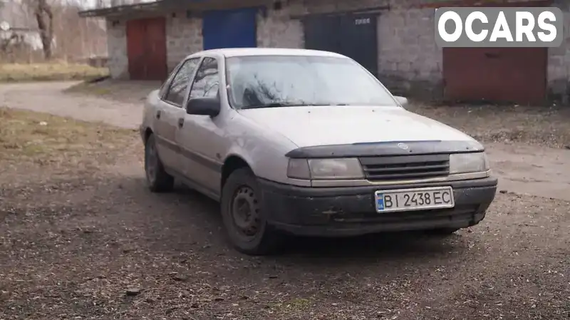 Седан Opel Vectra 1992 1.6 л. Ручна / Механіка обл. Дніпропетровська, Кривий Ріг - Фото 1/11