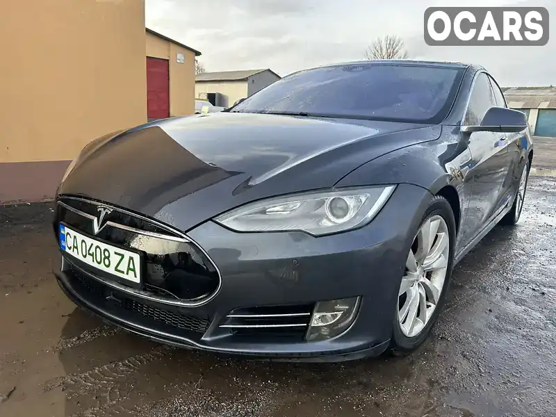 Ліфтбек Tesla Model S 2016 null_content л. обл. Черкаська, Черкаси - Фото 1/12