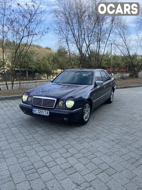 Седан Mercedes-Benz E-Class 1998 2.2 л. Ручна / Механіка обл. Львівська, Новояворівськ - Фото 1/21