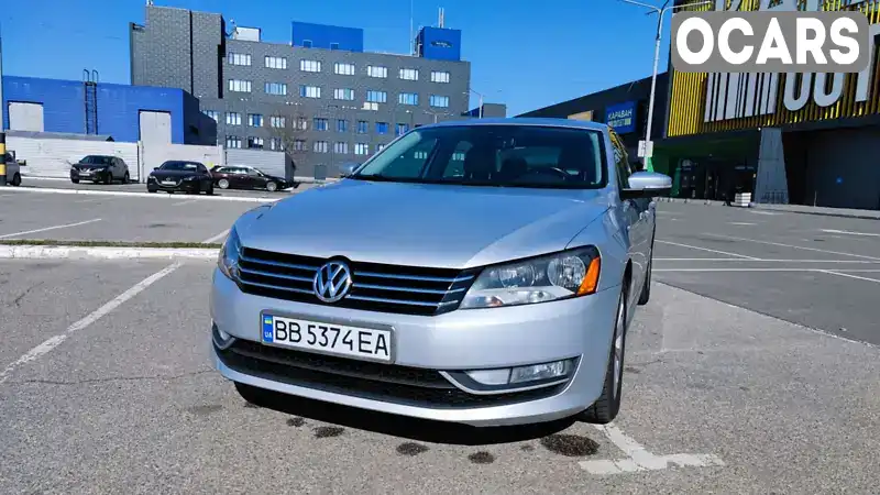 Седан Volkswagen Passat 2012 2.5 л. Автомат обл. Київська, Київ - Фото 1/21