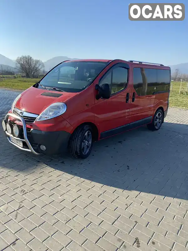 Минивэн Opel Vivaro 2008 2 л. Ручная / Механика обл. Закарпатская, Тячев - Фото 1/9