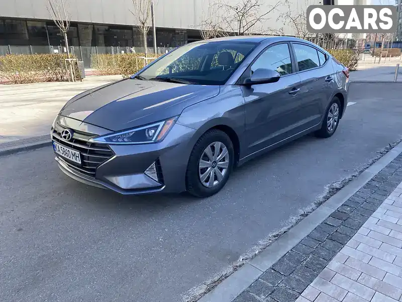 Седан Hyundai Elantra 2018 2 л. Автомат обл. Київська, Київ - Фото 1/21