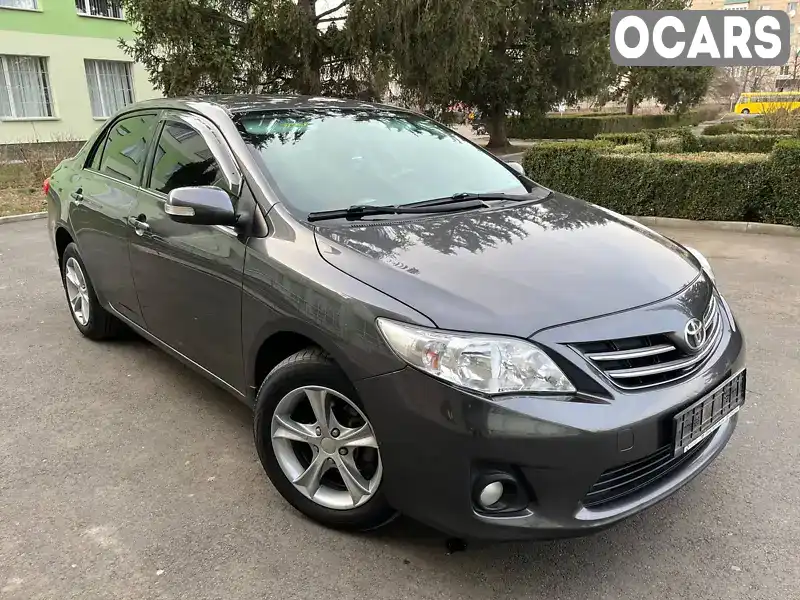 Седан Toyota Corolla 2012 1.6 л. Автомат обл. Вінницька, Тульчин - Фото 1/17