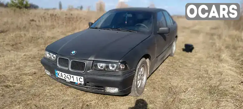 Седан BMW 3 Series 1992 1.8 л. Ручная / Механика обл. Киевская, Киев - Фото 1/8