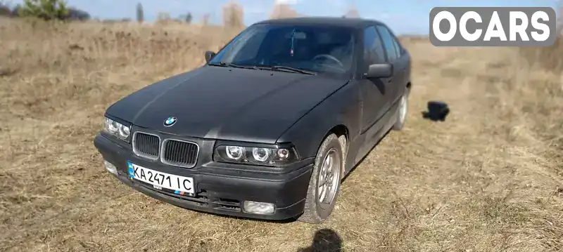 Седан BMW 3 Series 1992 1.8 л. Ручна / Механіка обл. Київська, Київ - Фото 1/8