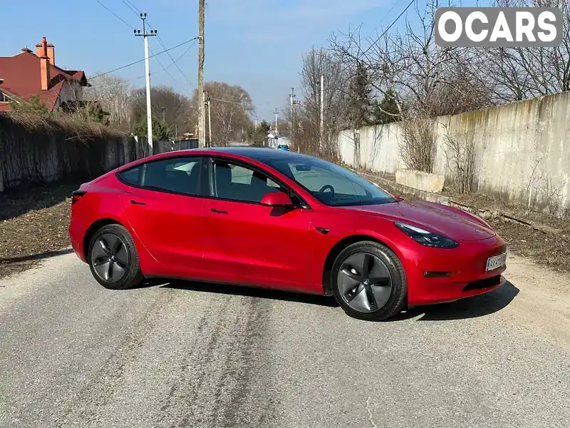 Седан Tesla Model 3 2023 null_content л. обл. Київська, Київ - Фото 1/12