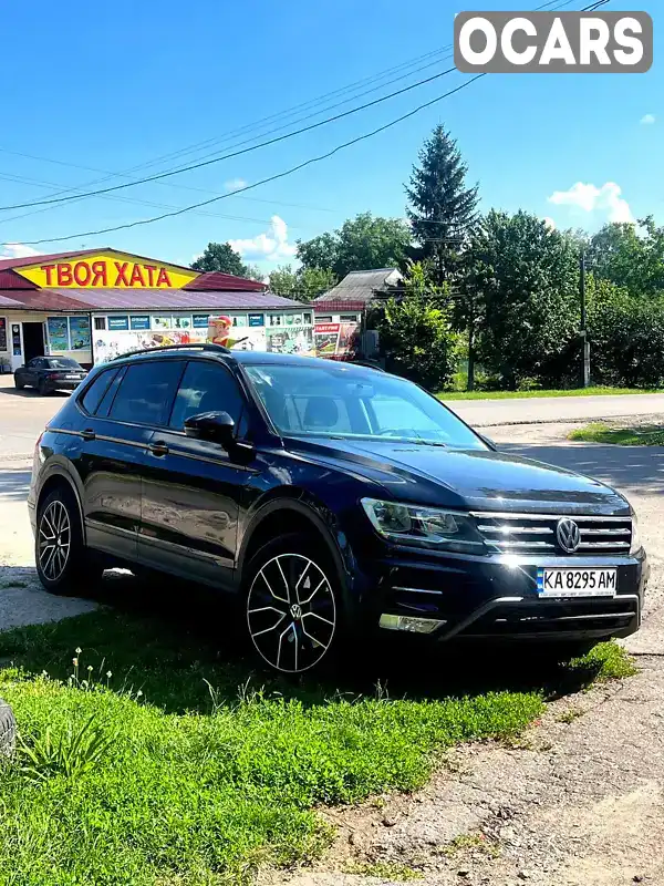 Позашляховик / Кросовер Volkswagen Tiguan 2017 1.98 л. Автомат обл. Закарпатська, Ужгород - Фото 1/16