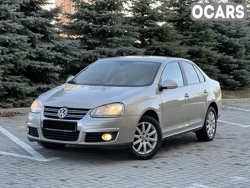 Седан Volkswagen Jetta 2006 1.6 л. Ручная / Механика обл. Харьковская, Харьков - Фото 1/21