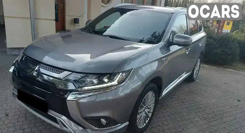 Внедорожник / Кроссовер Mitsubishi Outlander 2021 2.36 л. Автомат обл. Ивано-Франковская, Ивано-Франковск - Фото 1/15