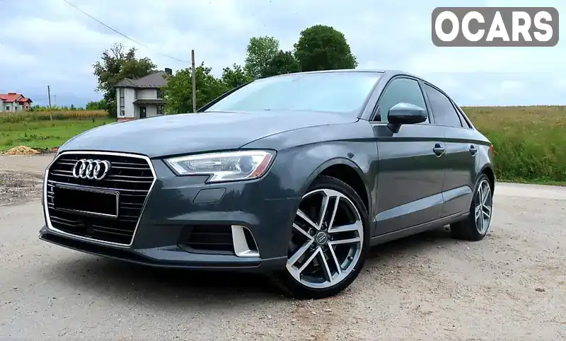 Седан Audi A3 2018 2 л. Автомат обл. Киевская, Киев - Фото 1/13