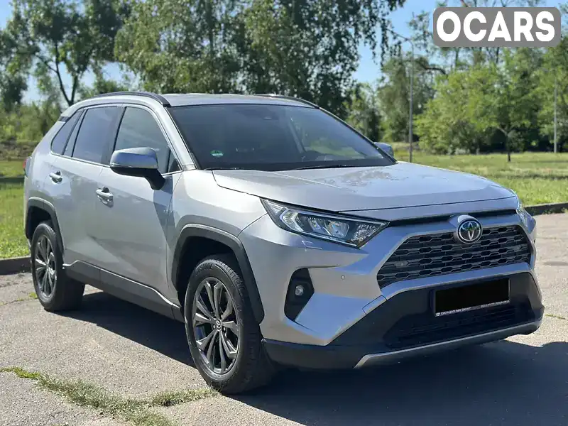 Позашляховик / Кросовер Toyota RAV4 2023 2.49 л. Автомат обл. Київська, Київ - Фото 1/21