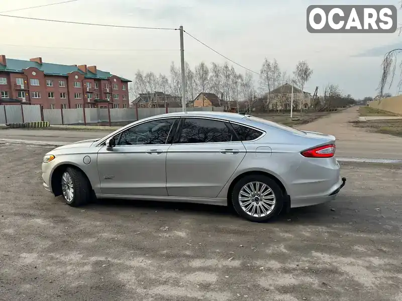 Седан Ford Fusion 2016 2 л. Вариатор обл. Черниговская, Чернигов - Фото 1/21