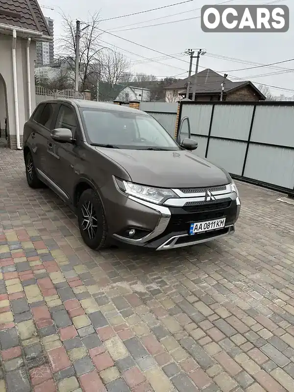 Позашляховик / Кросовер Mitsubishi Outlander 2019 2 л. Варіатор обл. Київська, Київ - Фото 1/14