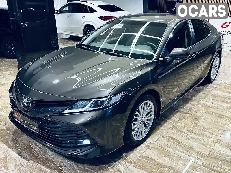 Седан Toyota Camry 2020 2.49 л. Автомат обл. Київська, Київ - Фото 1/21