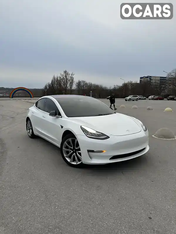 Седан Tesla Model 3 2018 null_content л. Автомат обл. Запорожская, Запорожье - Фото 1/15