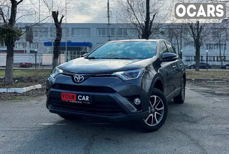 Позашляховик / Кросовер Toyota RAV4 2018 2 л. Автомат обл. Київська, Київ - Фото 1/21