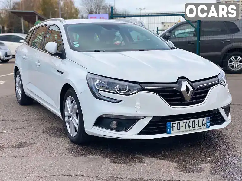 Универсал Renault Megane 2019 1.6 л. Ручная / Механика обл. Ровенская, Ровно - Фото 1/11