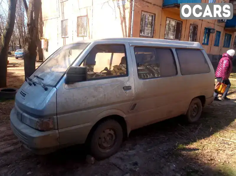 Минивэн Nissan Vanette 1987 2 л. Ручная / Механика обл. Днепропетровская, Кривой Рог - Фото 1/3