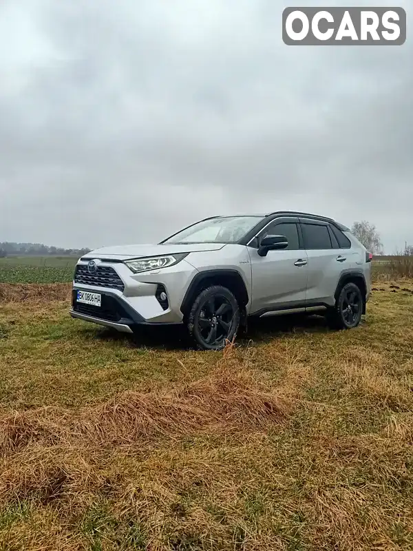 Позашляховик / Кросовер Toyota RAV4 2020 2.49 л. Варіатор обл. Рівненська, Рівне - Фото 1/8