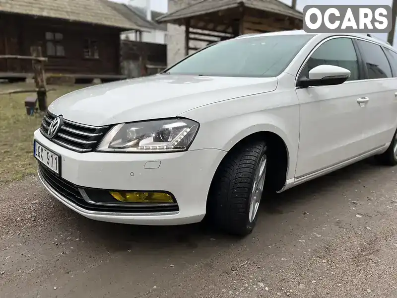 Универсал Volkswagen Passat 2011 2 л. Автомат обл. Ровенская, Радивилов - Фото 1/21