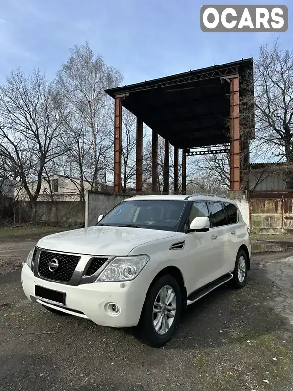 Позашляховик / Кросовер Nissan Patrol 2011 5.6 л. Автомат обл. Київська, Київ - Фото 1/17