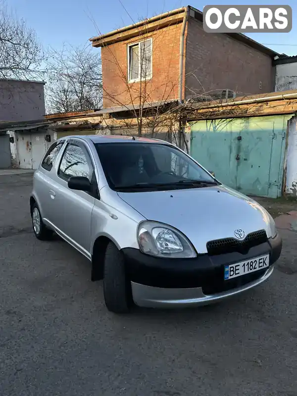 Хэтчбек Toyota Yaris 2000 1 л. Ручная / Механика обл. Николаевская, Николаев - Фото 1/21