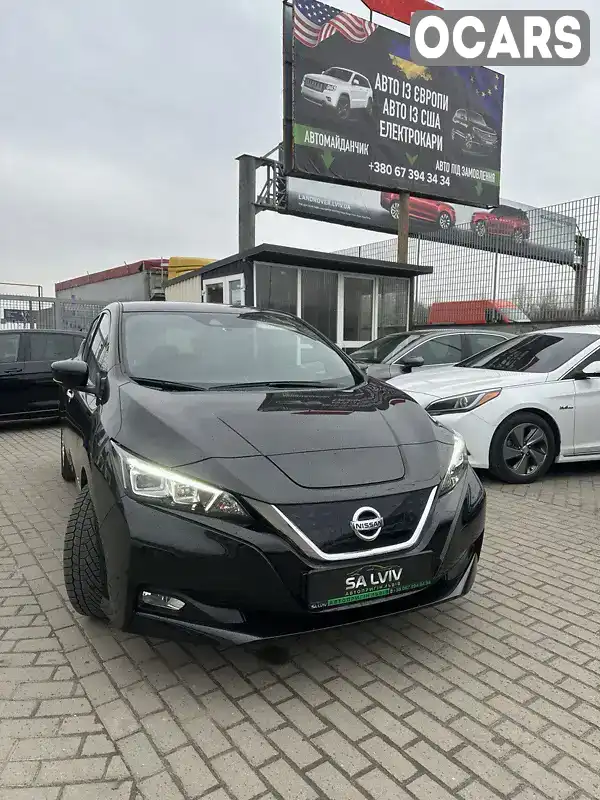 Хэтчбек Nissan Leaf 2018 null_content л. Автомат обл. Львовская, Львов - Фото 1/17