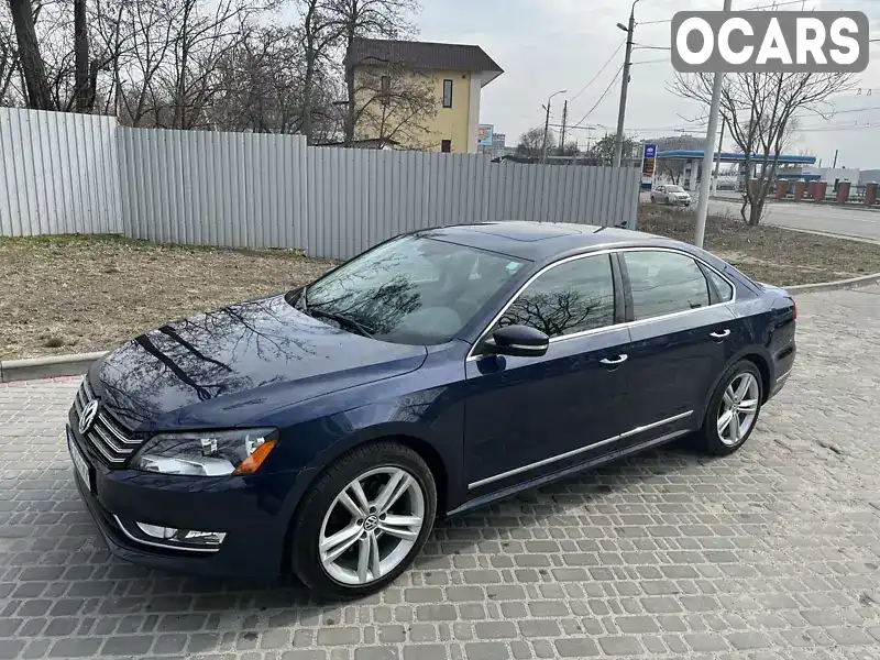 Седан Volkswagen Passat 2015 1.8 л. Автомат обл. Днепропетровская, Днепр (Днепропетровск) - Фото 1/21