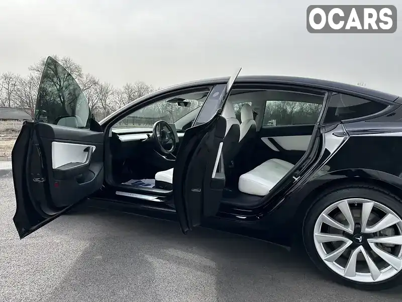 Седан Tesla Model 3 2018 null_content л. Автомат обл. Днепропетровская, Днепр (Днепропетровск) - Фото 1/21