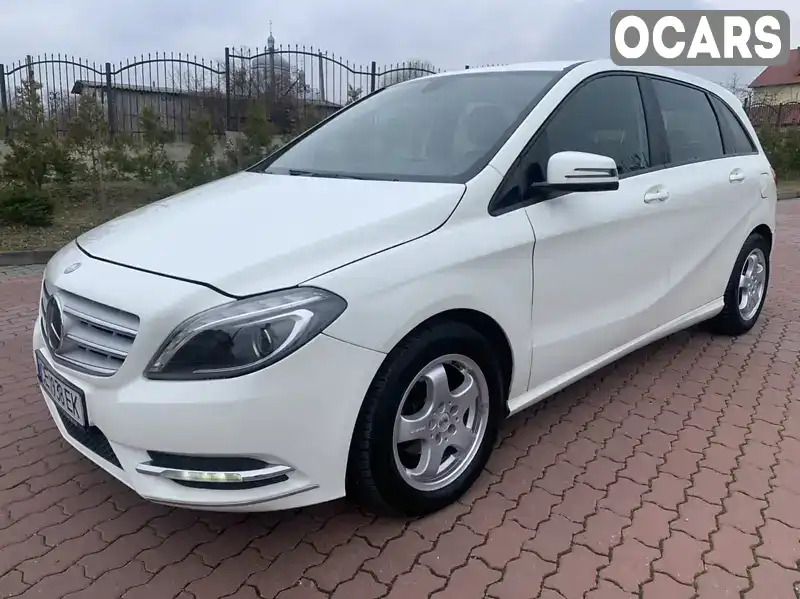 Хетчбек Mercedes-Benz B-Class 2013 1.8 л. Автомат обл. Чернівецька, Чернівці - Фото 1/18