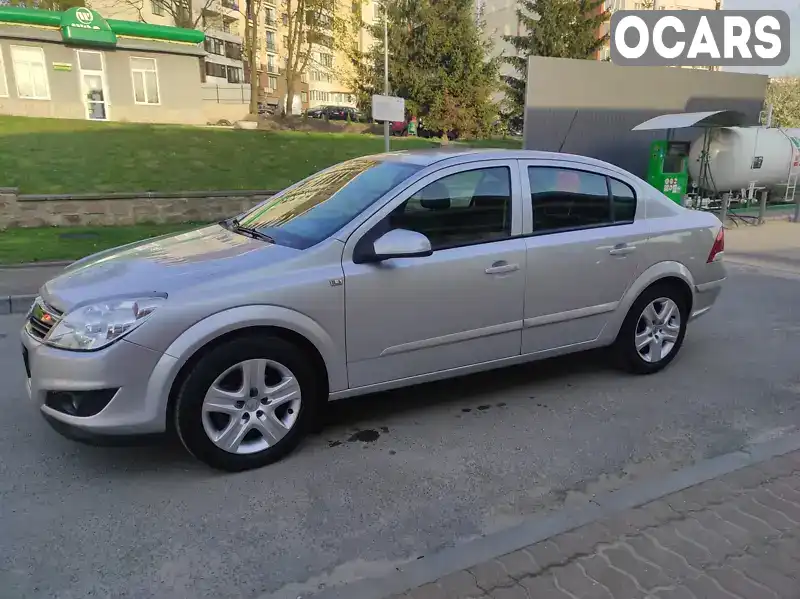 Седан Opel Astra 2009 1.6 л. Ручна / Механіка обл. Тернопільська, Тернопіль - Фото 1/21