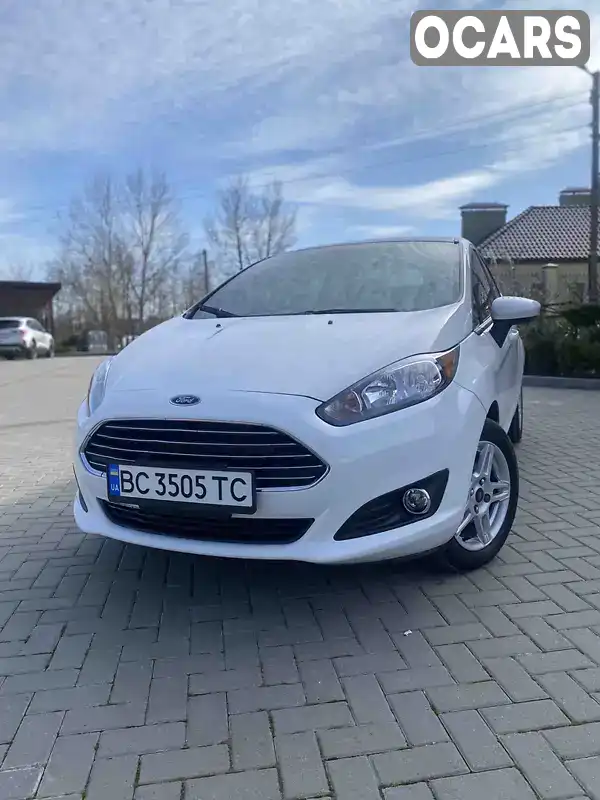 Седан Ford Fiesta 2018 1.6 л. Автомат обл. Львівська, Золочів - Фото 1/21