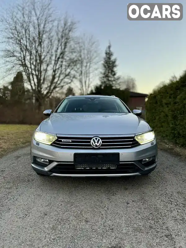 Универсал Volkswagen Passat Alltrack 2017 2 л. Автомат обл. Ивано-Франковская, Ивано-Франковск - Фото 1/14