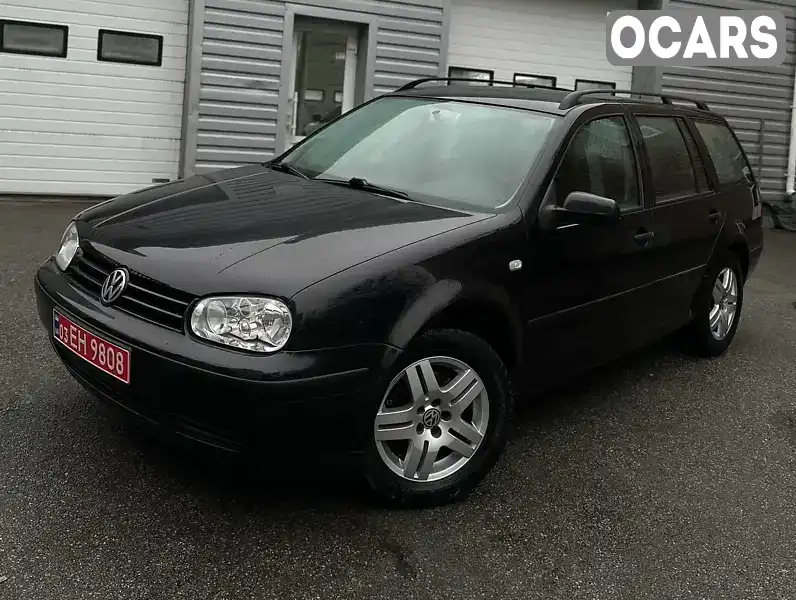 Универсал Volkswagen Golf 2001 1.6 л. Ручная / Механика обл. Черниговская, Чернигов - Фото 1/21