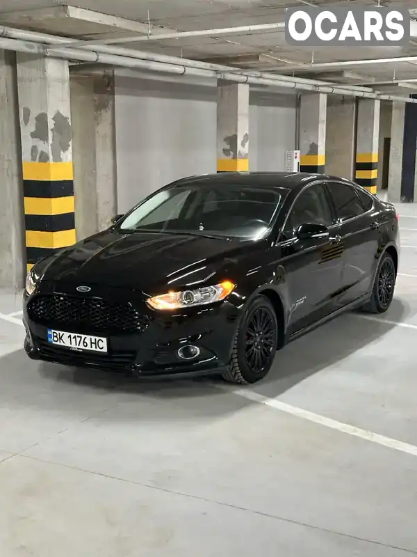 Седан Ford Fusion 2016 2 л. Автомат обл. Рівненська, Рівне - Фото 1/21