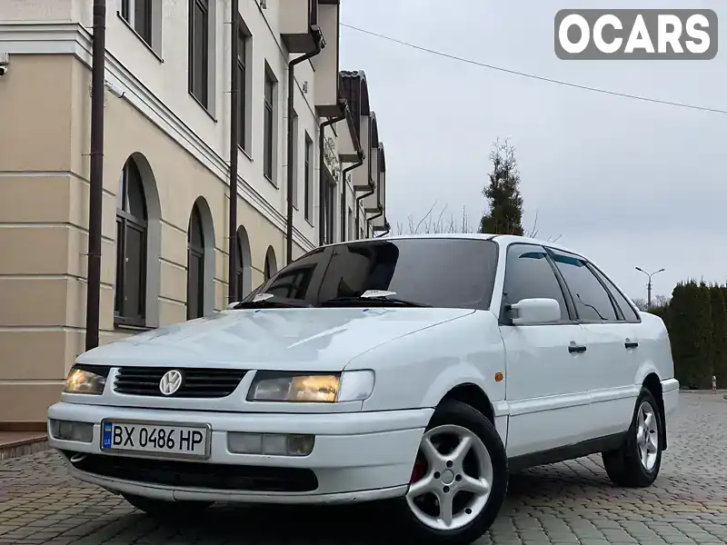 Седан Volkswagen Passat 1994 2 л. Ручная / Механика обл. Хмельницкая, Дунаевцы - Фото 1/21