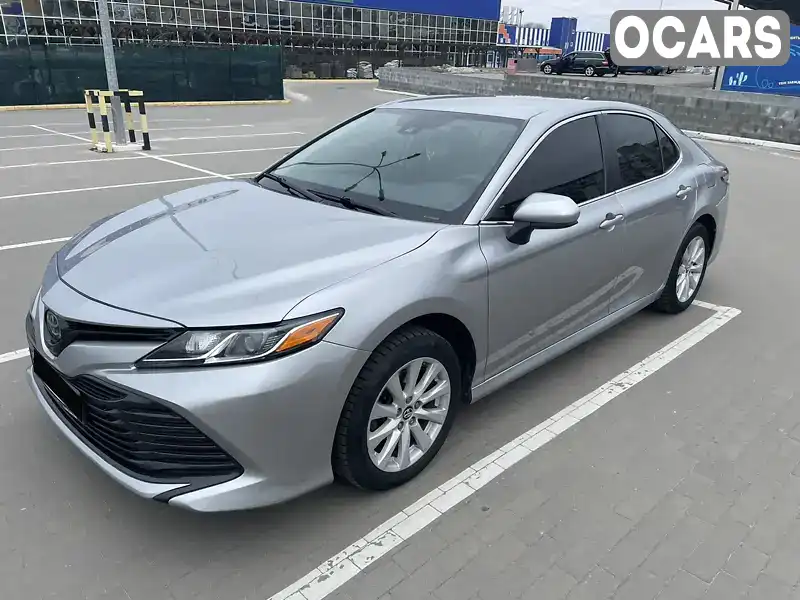 Седан Toyota Camry 2018 2.5 л. Автомат обл. Сумська, Суми - Фото 1/21