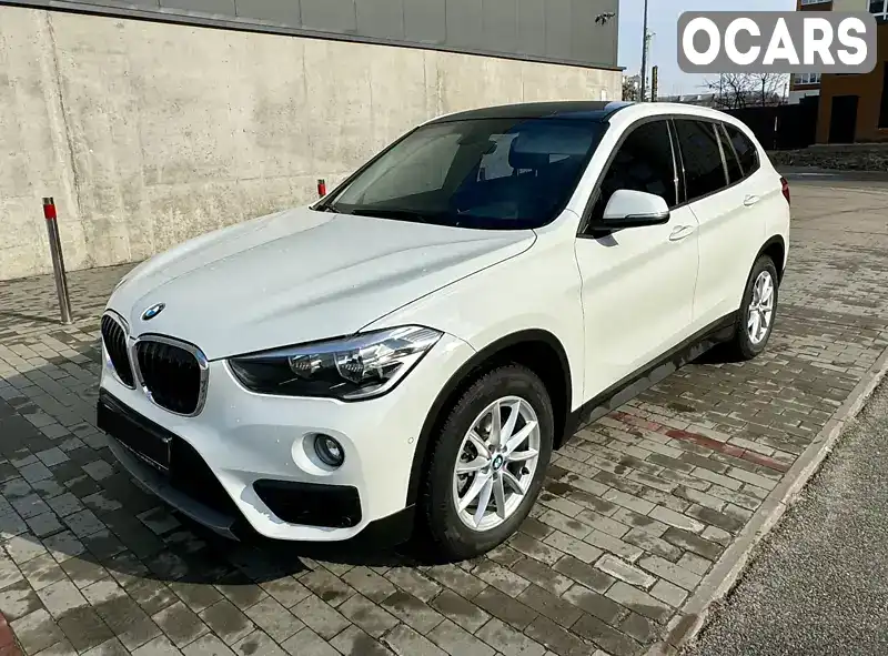 Внедорожник / Кроссовер BMW X1 2016 2 л. Автомат обл. Киевская, Киев - Фото 1/12