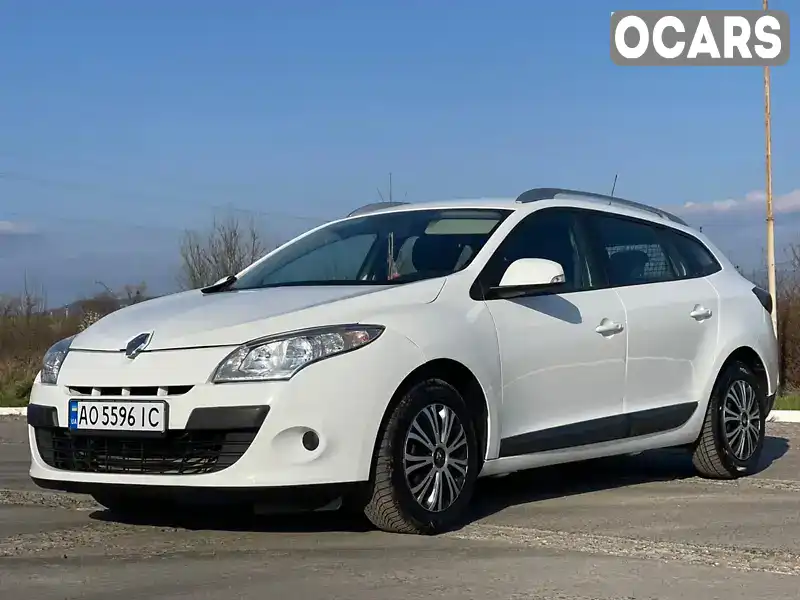 Універсал Renault Megane 2010 1.46 л. Ручна / Механіка обл. Закарпатська, Ужгород - Фото 1/21