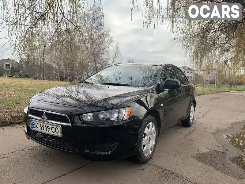 Седан Mitsubishi Lancer 2011 1.5 л. Ручна / Механіка обл. Рівненська, Рівне - Фото 1/21