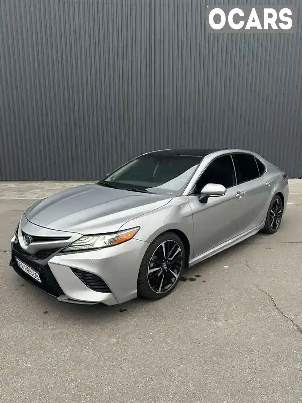 Седан Toyota Camry 2019 3.5 л. Автомат обл. Харьковская, Харьков - Фото 1/21