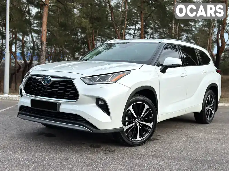 Внедорожник / Кроссовер Toyota Highlander 2022 2.49 л. Вариатор обл. Киевская, Киев - Фото 1/21